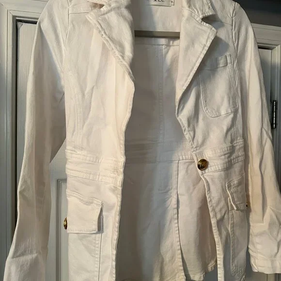 NWOT A.L.C. White Denim Blazer Gold Button Jacket Size 0 Structured Cotton - Picture 4 of 11